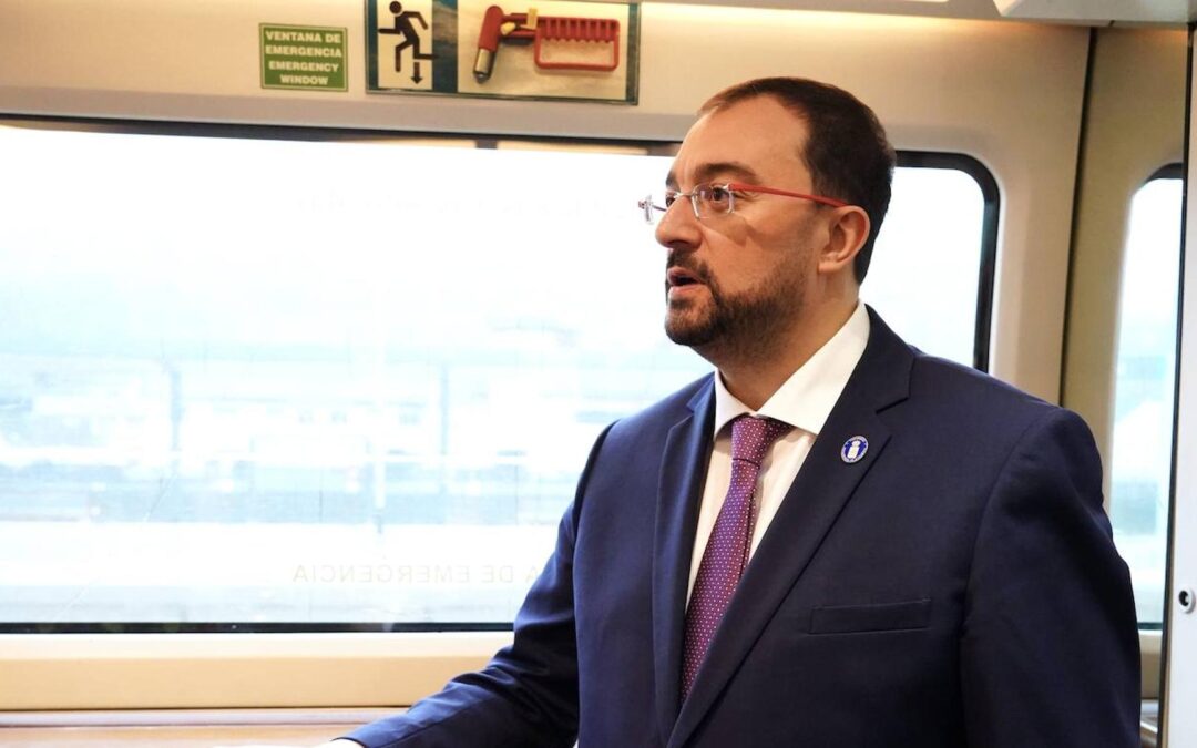 Barbón pide en León que el PP no «imponga el rodillo» en los municipios mineros